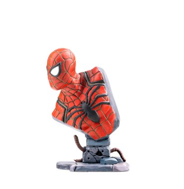 İzole edilmiş örümcek adam, beyaz arka plandaki 3D yazıcıya basılmış. 3D baskı için konsept teknolojisi.