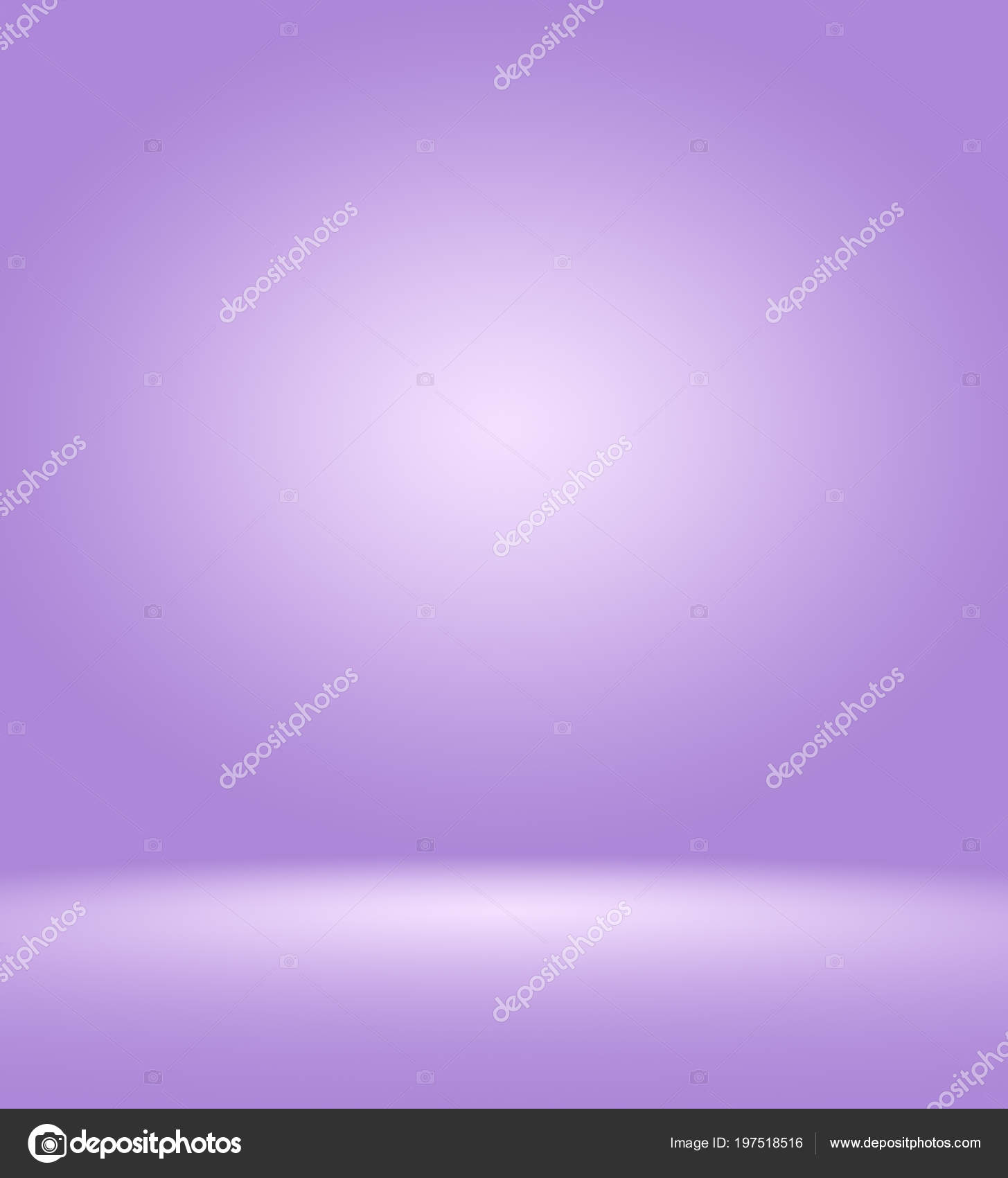 スタジオ背景コンセプト 製品のための抽象的な空の光グラデーション紫色のスタジオの部屋の背景 ストック写真 C Benzoix