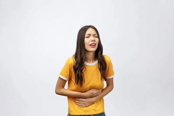 Wanita dengan sakit perut, periode menstruasi kram, sakit perut, keracunan makanan — Stok Foto