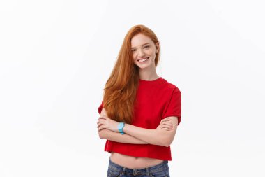 Yakışıklı erkek içten gülümseme onu başarı iyi bir ruh hali onu olumlu duygular gösterilen sahip sevindirici. Kadın nazik bir gülümseme ile.