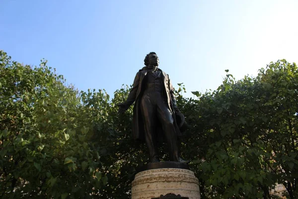 Pomník Alexandra Pushkina Jeho Posledním Pronajatém Bytě Petrohradě — Stock fotografie