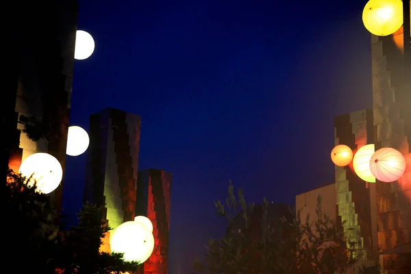 点亮中国灯笼的夜景 — 图库照片
