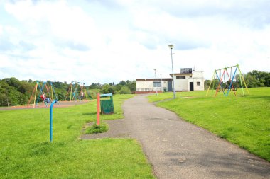 Salıncaklı kamusal park