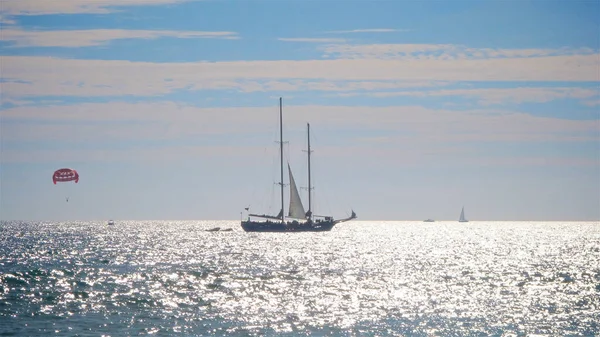 Barcos Que Navegan Océano — Foto de Stock