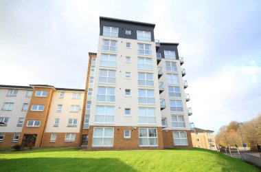 İskoçya 'nın farklı yerlerinde çekilen çeşitli binalar