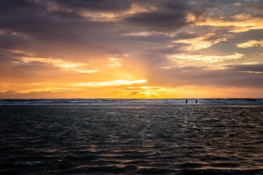 Yazın Berck Sahili 'nde gün batımı