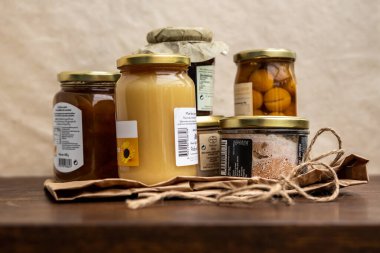 Kavanozlar ve yerel ürünler, gurme ürünleri