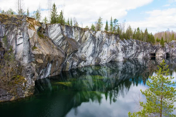 Mountain Park Ruskeala Opuštěné Lomy Stock Fotografie