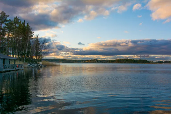 Orilla Pedregosa Del Lago Ladoga Dacha Invierno Fotos De Stock Sin Royalties Gratis