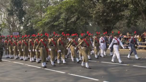 Kalkutta Westbengalen Indien Januar 2020 Khaki Oder Braun Gekleidete Indische — Stockvideo