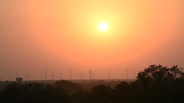 Windmolens Wekken Elektriciteit Thar Desert Jaisalmer Rajasthan India Neergeschoten Bij — Stockvideo