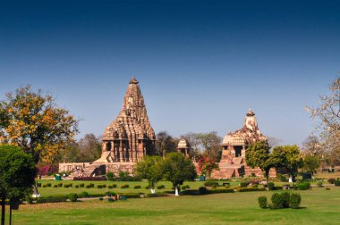 Devi Jagdambi Tapınağı, Khajuraho. UNESCO dünya mirası bölgesi. Popüler dünya turizm beldesi.