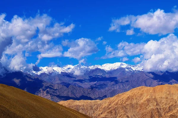 Paisaje Rocoso Con Picos Hielo Fondo Ladakh Jammu Cachemira India —  Fotos de Stock