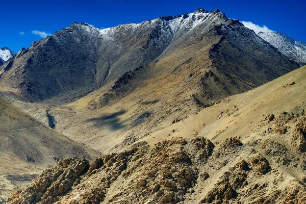 Vista Aerea Delle Cime Innevate Leh Ladakh Paesaggio Luce Ombra — Foto Stock