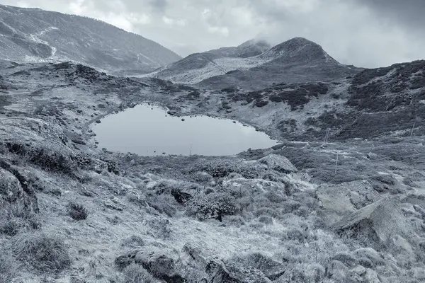 Зимовий Вид Озеро Калапокрі Сіккім Гімалайський Гірський Хребет Сіккім Одне — стокове фото