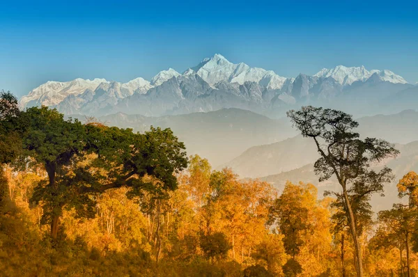Vacker Utsikt Över Silerygaon Village Med Kanchenjunga Bergskedja Bakgrunden Morgonljus — Stockfoto