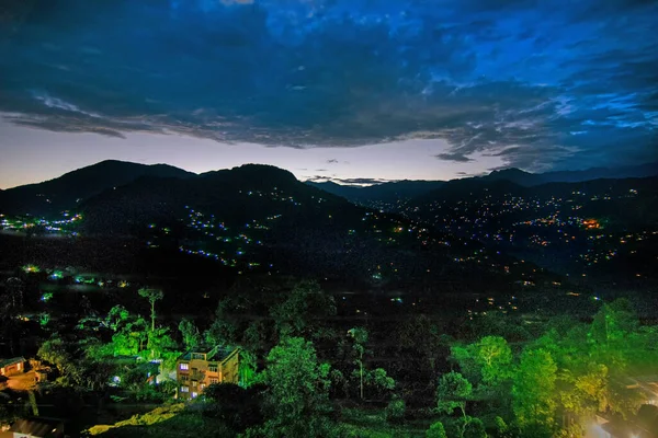 Cielo Atardecer Rinchenpong Sikkim India Con Ciudad Rinchenpong Primer Plano — Foto de Stock