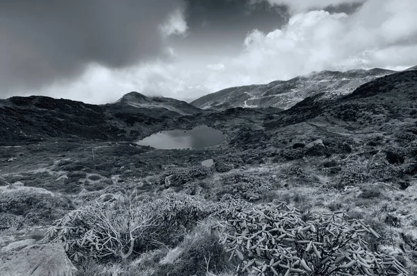 Blick Von Oben Auf Den Kalapokhri See Sikkim Himalaya Gebirge — Stockfoto