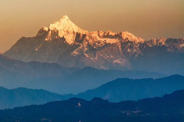 Piękny Widok Pasmo Górskie Kanchenjunga Pierwszym Światłem Dziennym Nim Tle — Zdjęcie stockowe