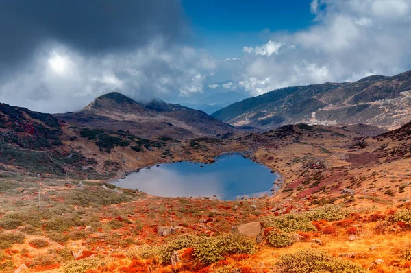 Vista Superior Lago Kalapokhri Sikkim Cordilheira Himalaia Sikkim Dos Belos — Fotografia de Stock