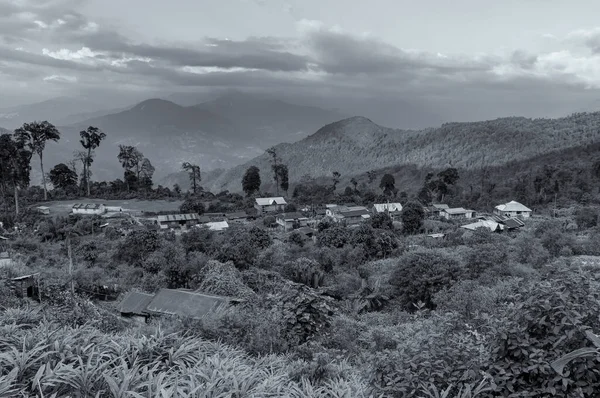 Vacker Utsikt Över Silerygaon Village Med Kanchenjunga Bergskedja Bakgrunden Morgonljus — Stockfoto