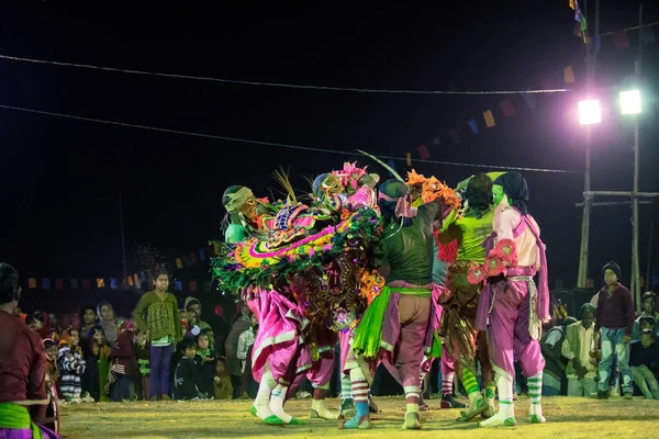 Bamnia Purulia West Bengal India Grudzień 2015 Tancerka Przebrana Potwory — Zdjęcie stockowe