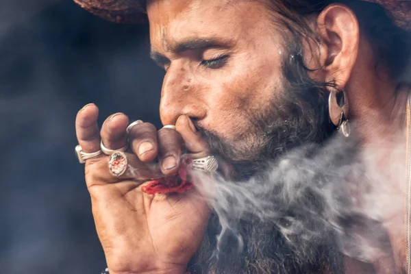 Babughat Kolkata West Bengal Índia 10Th Janeiro 2015 Hindu Sadhu — Fotografia de Stock