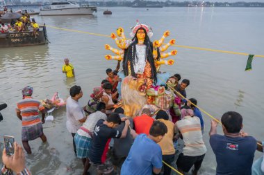 KOLKATA, Batı BENGAL, INDIA - 30 Eylül 2017: Tanrıça Durga 'nın putu 