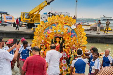 KOLKATA, Batı BENGAL, INDIA - 30 Eylül 2017: Tanrıça Durga 'nın putu 