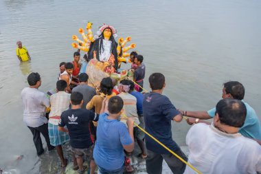 KOLKATA, Batı BENGAL, INDIA - 30 Eylül 2017: Tanrıça Durga 'nın putu 
