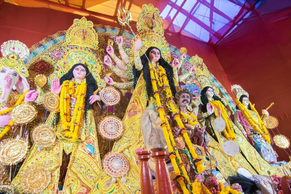 Kolkata Índia Outubro 2015 Belo Interior Decorada Durga Puja Pandal — Fotografia de Stock