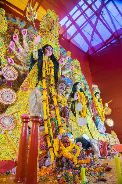 Piękne Wnętrze Zdobione Durga Puja Pandal Kalkucie Zachodni Bengal Indie — Zdjęcie stockowe
