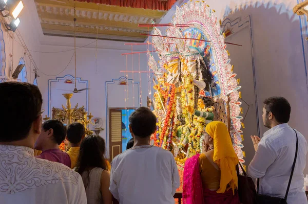 Kolkata Bengala Ocidental Índia Outubro 2019 Pushpanjali Sendo Oferecido Pelos — Fotografia de Stock