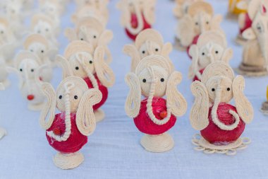 Lord Ganesha 'nın renkli bebekleri, jütten yapılmış el sanatları eserleri, Kolkata El Sanatları Fuarı, Asya' nın en büyük el sanatları fuarı..