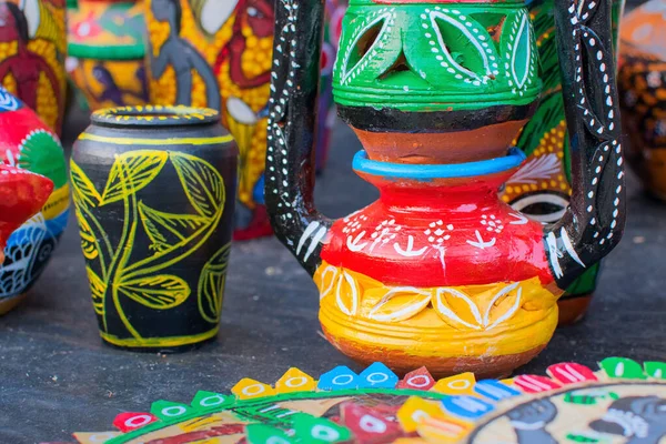 Potes Terracota Coloridos Brilhantes Obras Artesanato Exposição Durante Feira Artesanato — Fotografia de Stock