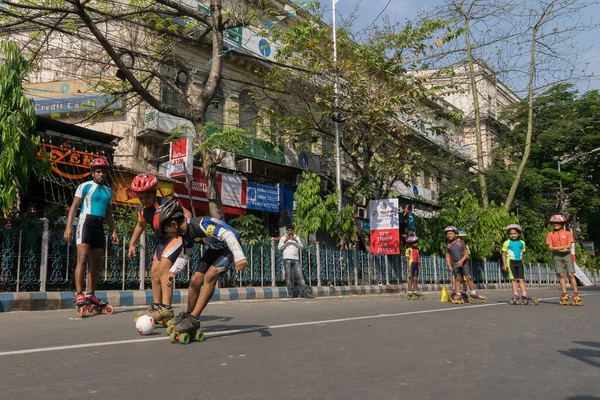 Kolkata West Bengal India March 15Th 2015 Children Rollerskating White — Stock Photo, Image