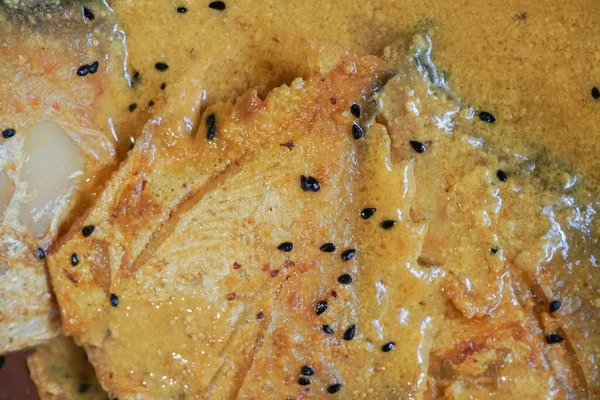 Pomfret Balık Parçaları Tabakta Baharatlı Hint Yemeği Bengalliler Güney Asya — Stok fotoğraf