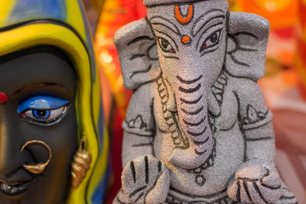 Kleurrijke Poppen Gemaakt Van Klei Lord Ganesha Handwerk Tentoongesteld Tijdens — Stockfoto