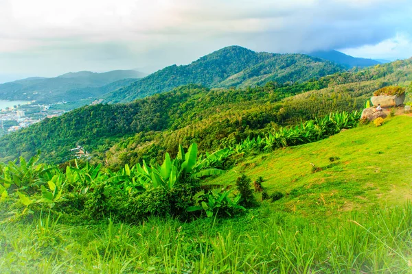 Hermosa Vista Panorámica Montaña Desde Colina Gran Buda Phuket Tailandia —  Fotos de Stock