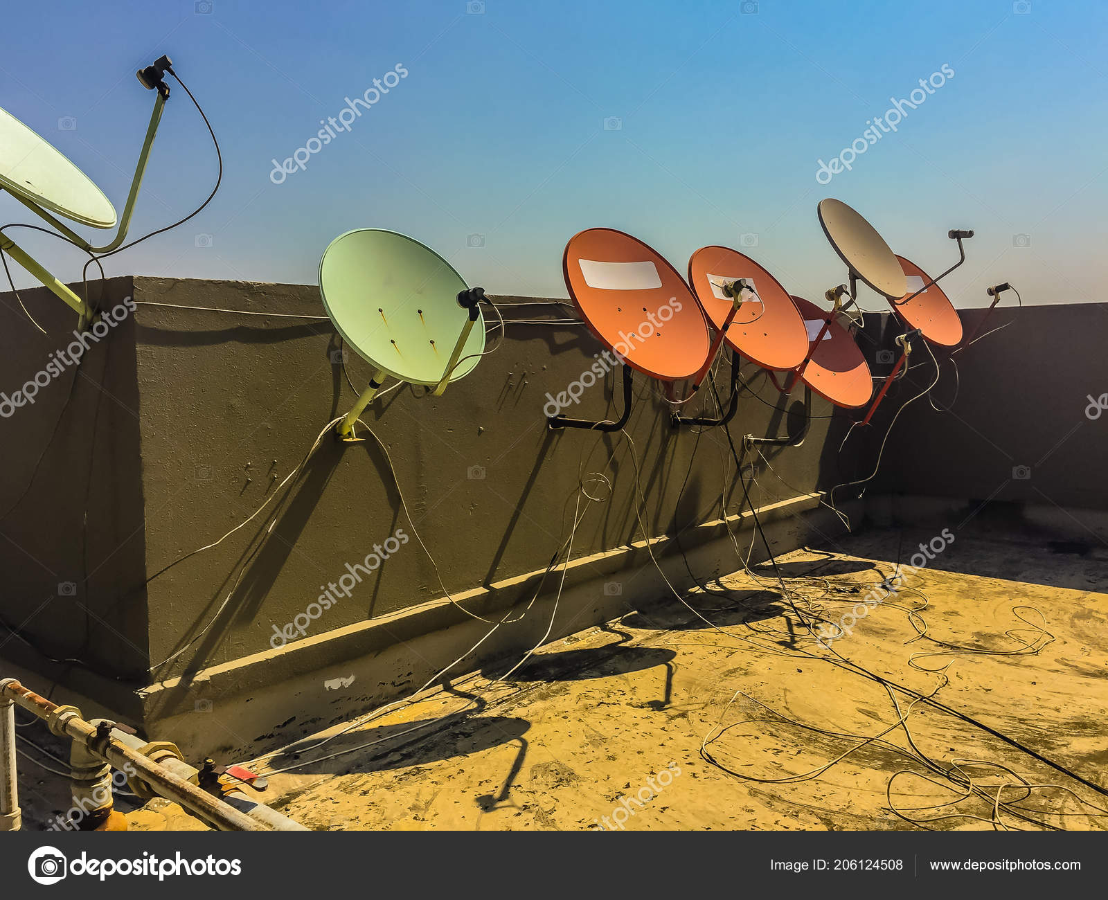 Old Satellite Dishes Concrete Deck Top Roof Floor Old Condominium Stock Photo by ©kampwit 206124508