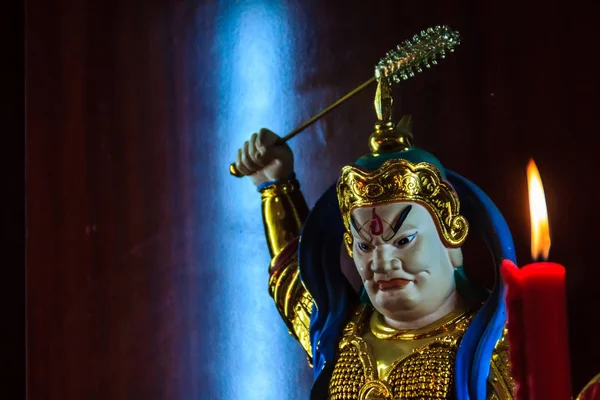 Vela Vermelha Estátua Colorida Cai Shen Deus Chinês Riqueza Deus — Fotografia de Stock