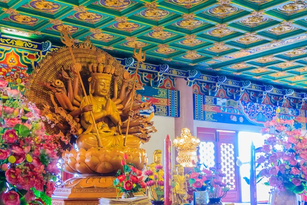 Vackra Bilder Guanyim Eller Guan Yin Kinesisk Gud Kinesiskt Tempel — Stockfoto