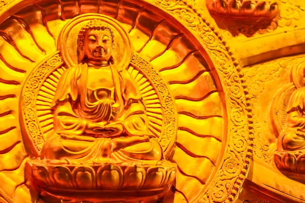Lindas Fileiras Estátuas Buda Douradas Série Buda Vala Wat Leng — Fotografia de Stock