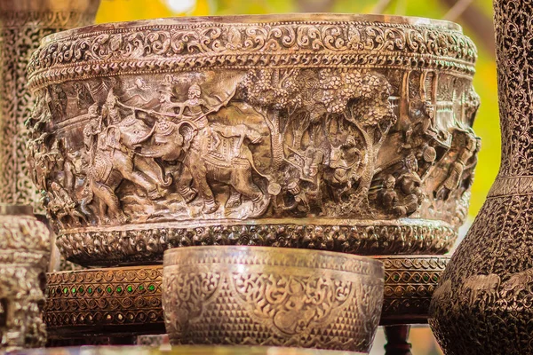 Beautiful Ancient Thai Genuine Silver Bowl Retro Engraved Silverware Beautiful — Stock Photo, Image