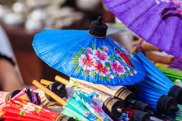 Belo Guarda Chuvas Artesanais Para Venda Mercado Local Norte Tailândia — Fotografia de Stock