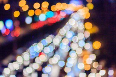 Soyut bulanıklık bokeh akşam trafik jam şehir de yol. Bir trafik sıkışıklığı otomobillerde odak ışıklarını dışında. Işıklar araba trafik sıkışıklığı sokak yol geceleri defocused. Yol trafik sıkışıklığı tarafından bulanıklık odak.