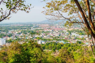Güzel manzaralı Phuket şehir Khao Rang bakış açısından, Phuket şehir, Tayland küçük tepe. 