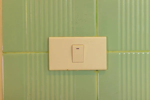 Przełącznik Ceramiczne Płytki Ścienne Toalecie — Zdjęcie stockowe
