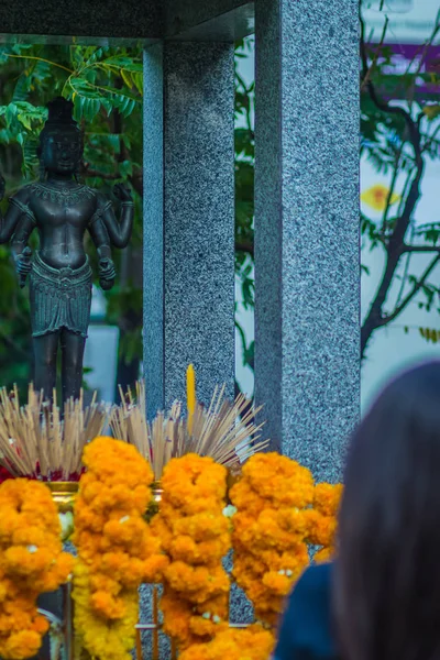 Personas Identificadas Rezando Ceremonia Adoración Brahma —  Fotos de Stock