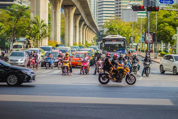 Bangkok Tailandia Febrero 2017 Atasco Tráfico Intenso Cruce Puente Tailandés — Foto de Stock